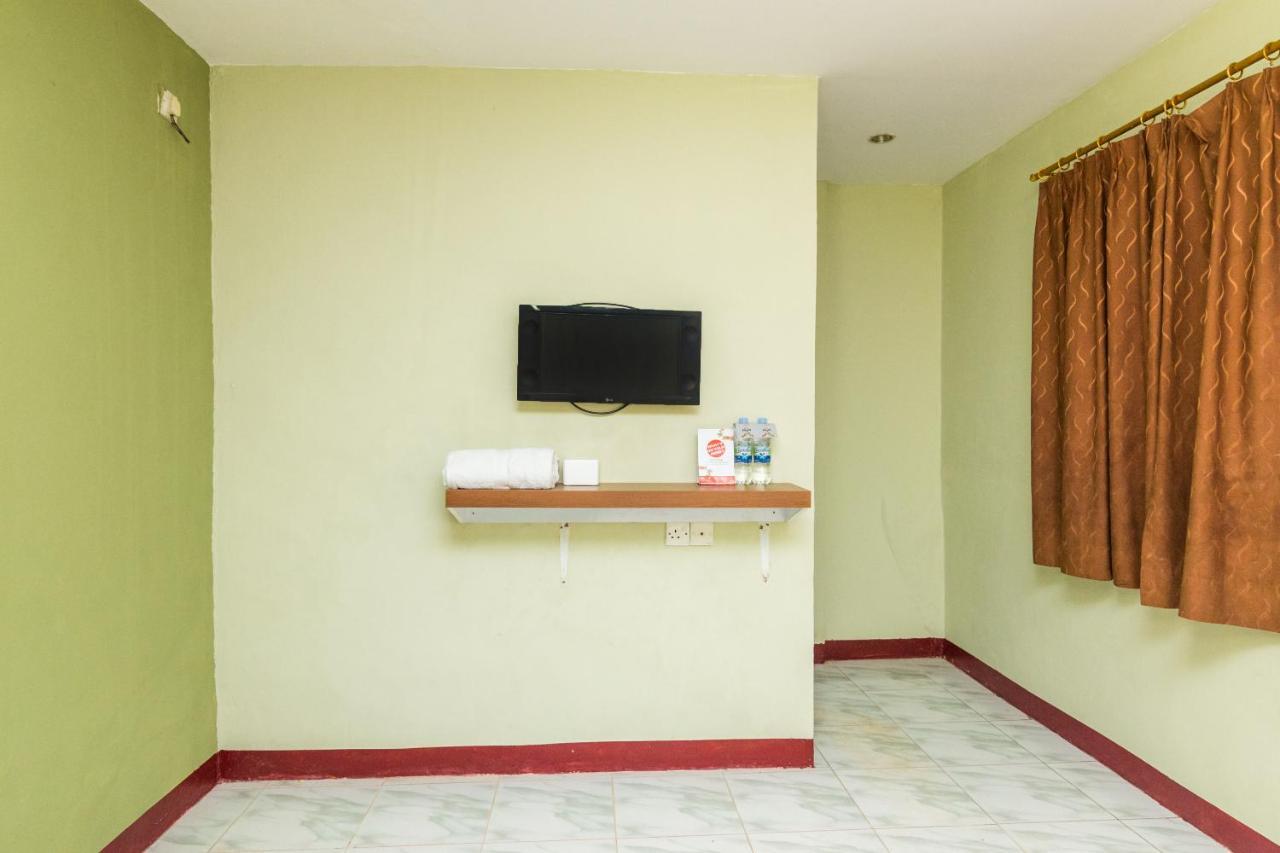 Vaccinated Staff - Oyo 1703 Terang Bintang Hotel Batam Eksteriør bilde